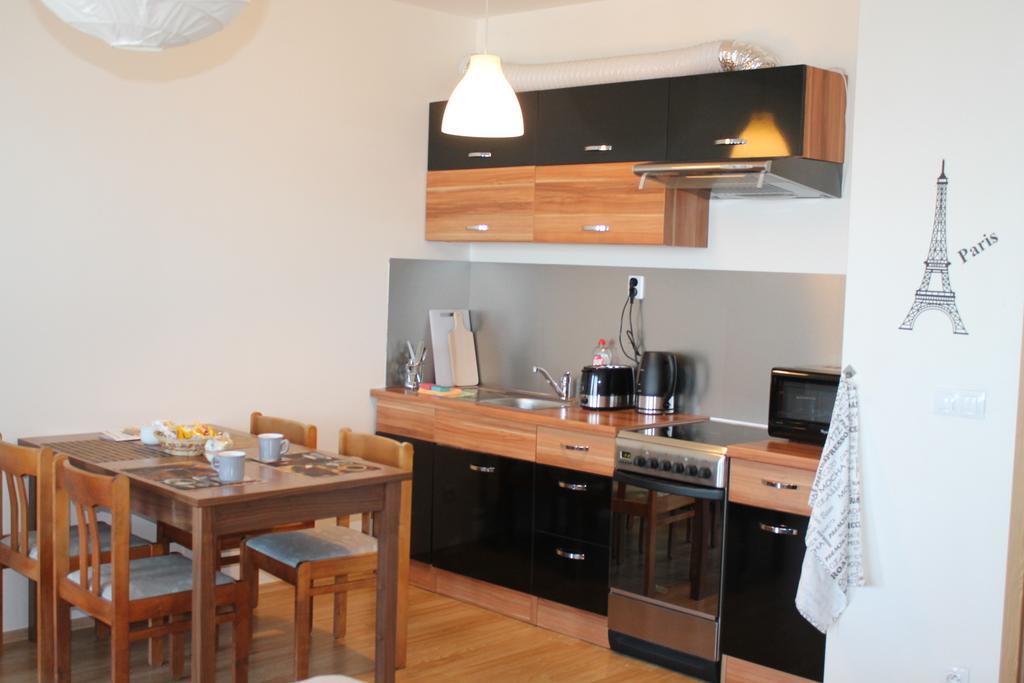 New Studio On V Doline 1 Hotel Prague Luaran gambar